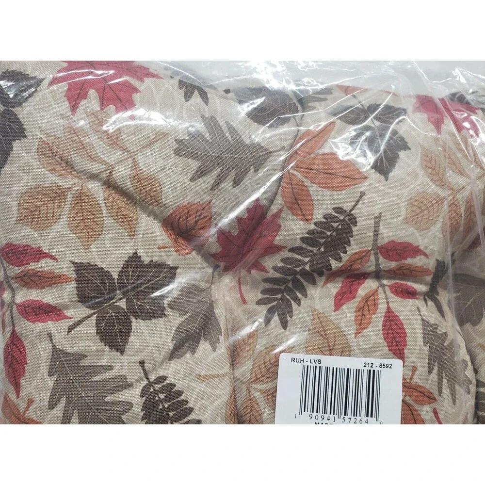 2 THICK REVERSIBLE CUSHION CHAIR PADS w/ties (16